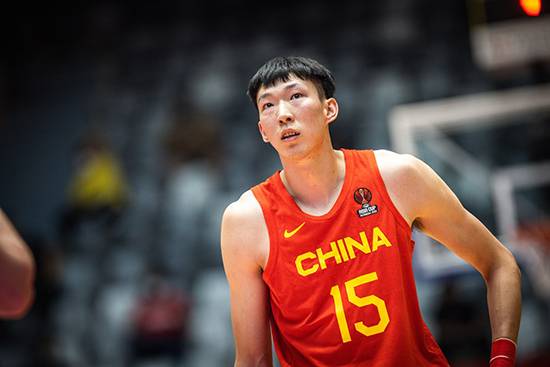 중국 저우치가 20일 레바논과의 아시아컵 8강에서 패하며 자존심을 구겼다. 사진=FIBA 제공