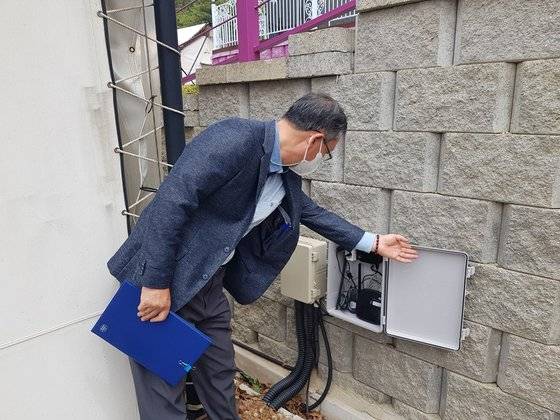 경기도가 시민감사관 7명과 합동으로 캠핑장 위생 및 안전 관리실태 특정감사를 실시하고 있다. 경기도