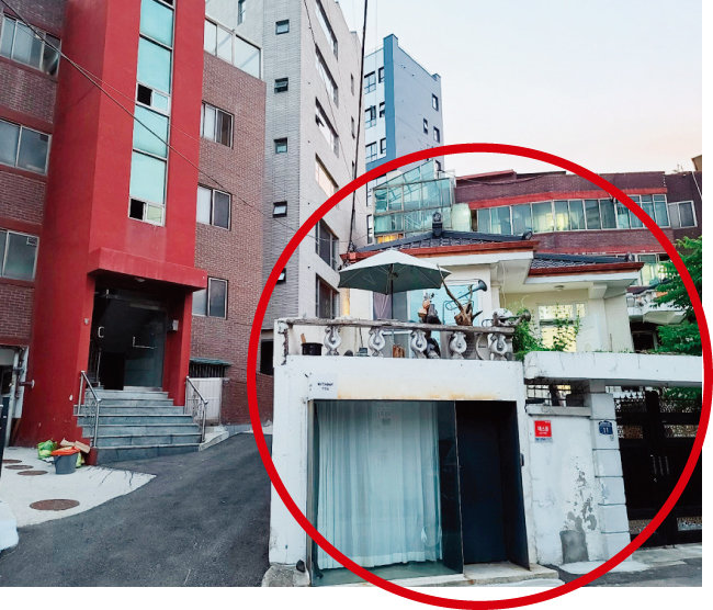 배우 고소영이 매입한 건물은 불과 2년 전 이런 모습을 하고 있었다.