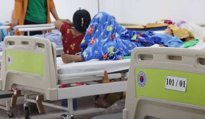 3일 한국 정부,코이카(한국국제협력단)가 지원해 지난 3월 준공된 캄보디아 프놈펜 앙두엉병원 이비인후과 병동의 모습. [연합]