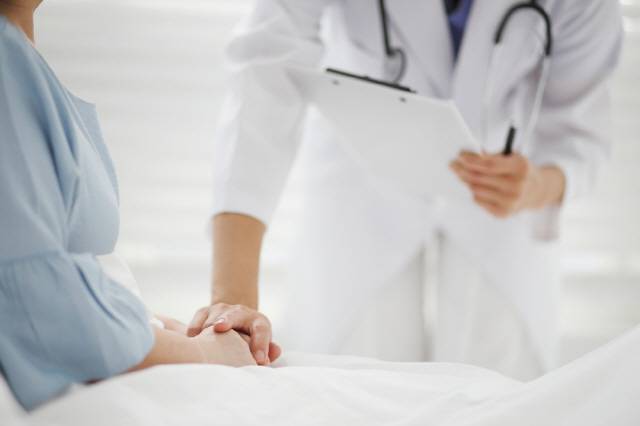 확률 표현을 정확히 이해하려면 환자와 의료진 간 원활한 소통이 필요하다./사진=클립아트코리아