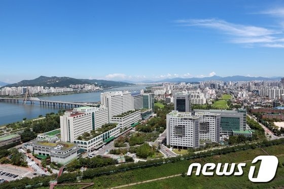 서울아산병원 전경 ⓒ 뉴스1