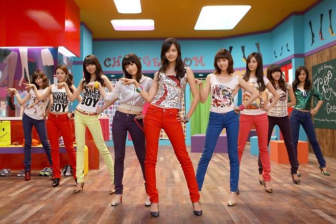 소녀시대는 '지'(2009)로 메가 히트를 기록했다. SM엔터테인먼트 제공