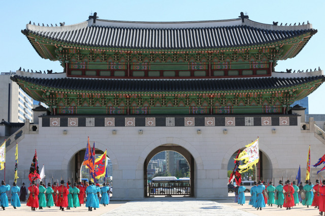 수문장 교대 의식의 한 장면. 사진 제공=문화재청