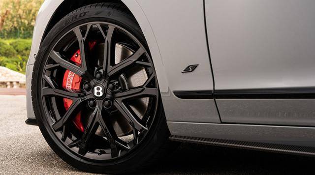 벤틀리 플라잉 스퍼 S 리뷰