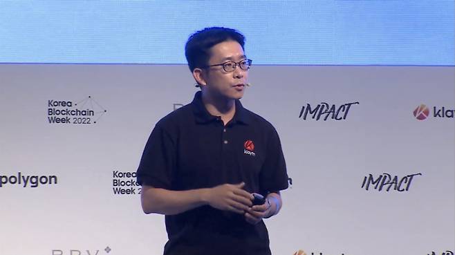 서상민 클레이튼 재단 이사장은 8일 서울 강남구 삼성동 그랜드인터콘티넨탈서울 파르나스 호텔에서 열린 '코리아블록체인위크 2022'(KBW2022)의 블록체인 컨퍼런스 'KBW2022:IMPACT'에 연사로 참석했다. /사진=KBW2022