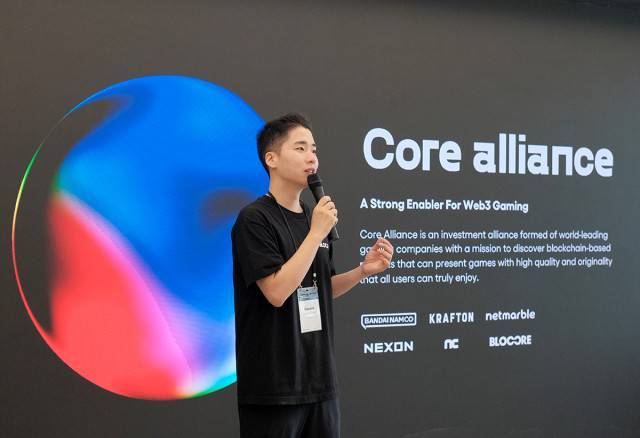 2022 파트너스데이 환영사를 진행 중인 블로코어 임형철 대표