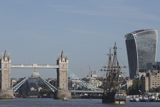 영국 런던의 템스 강 모습. 지난 8일 촬영. AP 연합뉴스