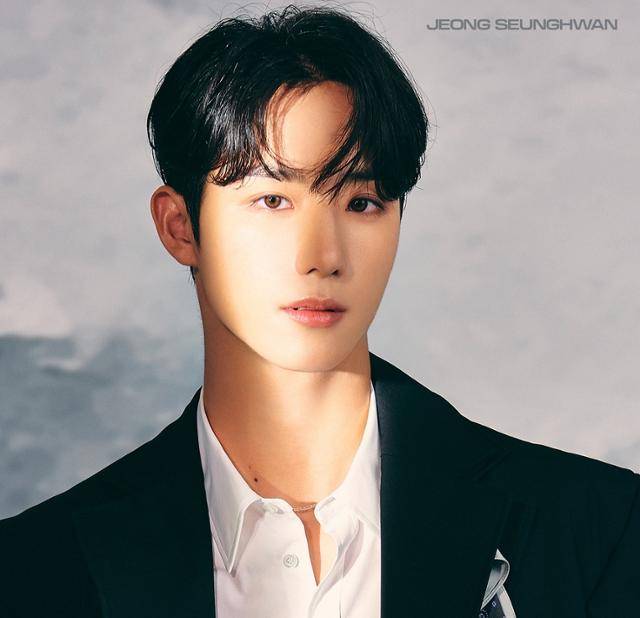 그룹 ATBO(에이티비오) 멤버 정승환이 코로나19 양성 판정을 받아 활동을 일시 중단한다. IST엔터테인먼트 제공