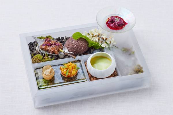 농심 `포리스트 키친` 전채요리 `작은 숲`.