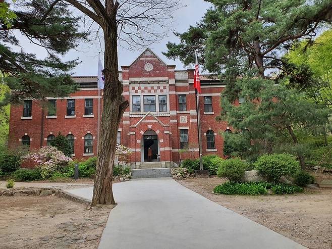 The main building of Chondogyo Central Church Headquarters (CHA)