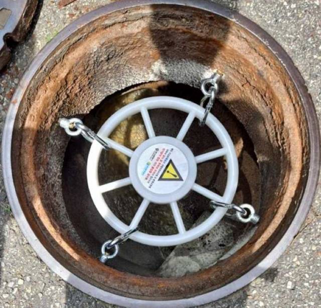 맨홀 추락방지시설. 서울시 제공