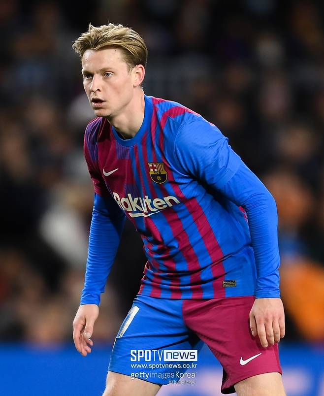 ▲ FC바르셀로나에서 이적 압박을 받고 있는 프랭키 데용.
