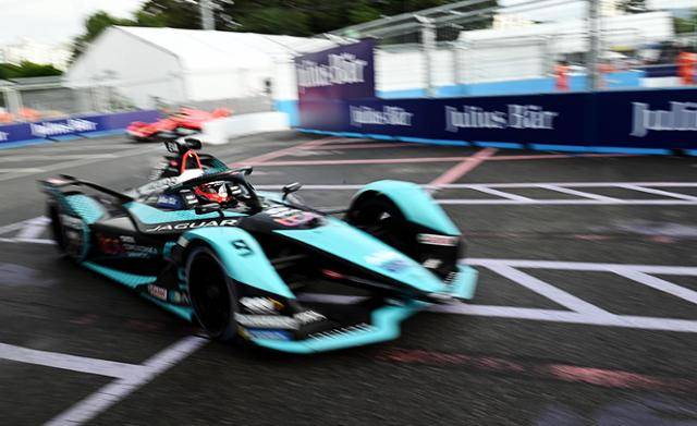 미치 에반스(재규어 TCS 레이싱)이 포뮬러 E 15 라운드에서 우승을 차지했다. 사진: 김학수 기자