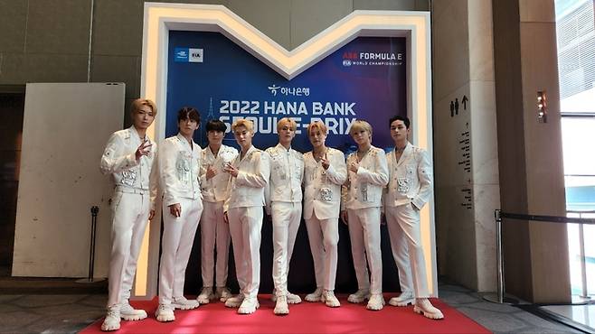 ‘포뮬러 E’ 행사에 참석한 그룹 T1419. 사진 MLD엔터테인먼트