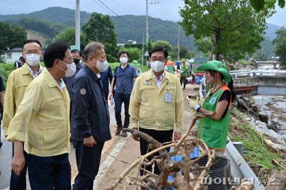 이상민 행안부 장관 14일 양평군 수해현장 점검. 사진제공=양평군