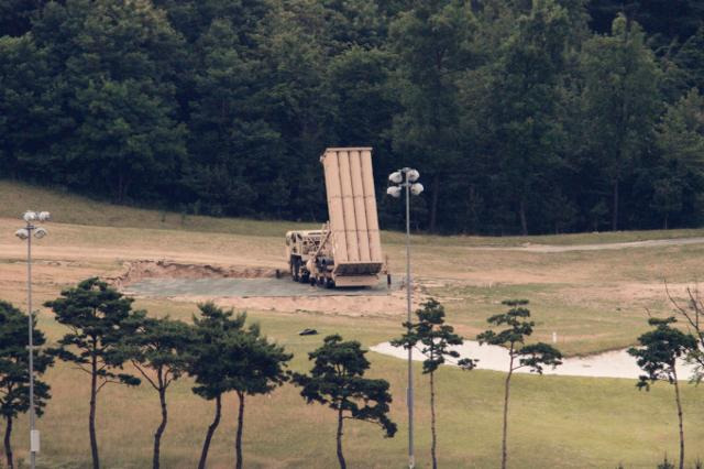 2017년 6월 경북 성주 사드 기지에 고고도미사일방어체계(THAAD·사드)가 배치된 모습. 성주=연합뉴스
