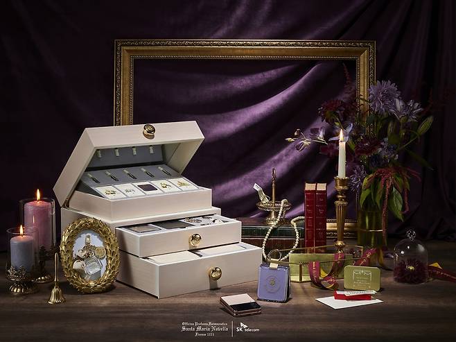 갤럭시 Z플립 4 산타마리아노벨라 아이리스 에디션(신세계인터내셔날 제공)