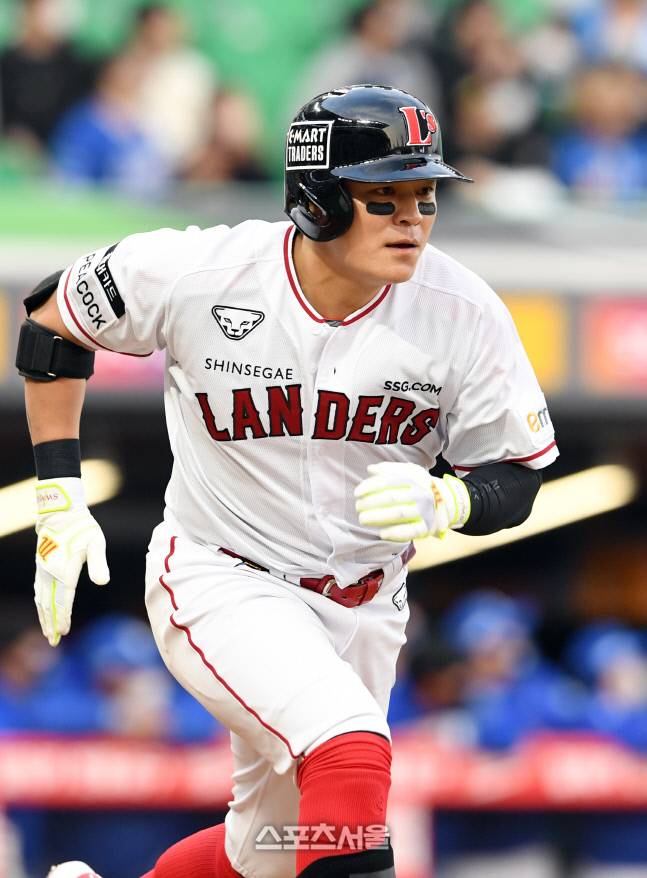 SSG 추신수. &nbsp;문학 | 박진업기자 upandup@sportsseoul.com