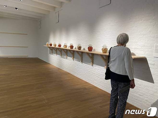 박물관에는 관람객들이 직접 만든 김치가 전시되어 있다. ⓒ 차현정
