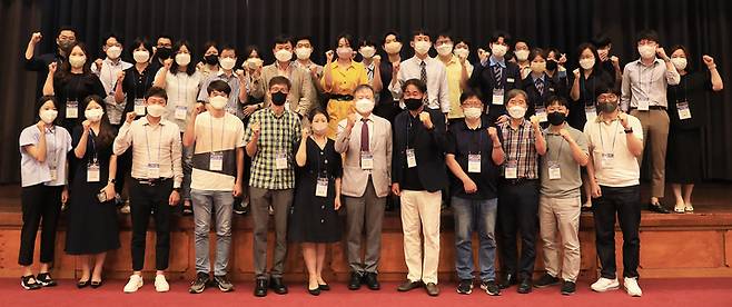 네트워크 구축식 참석자들 *재판매 및 DB 금지