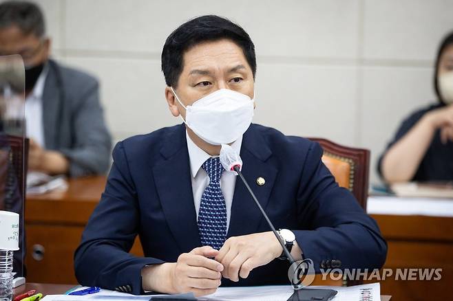 인사말하는 김기현 의원 연합뉴스 자료사진