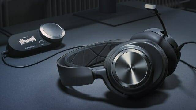 '아크티스 노바 프로' 게임용 헤드셋. (사진=스틸시리즈)