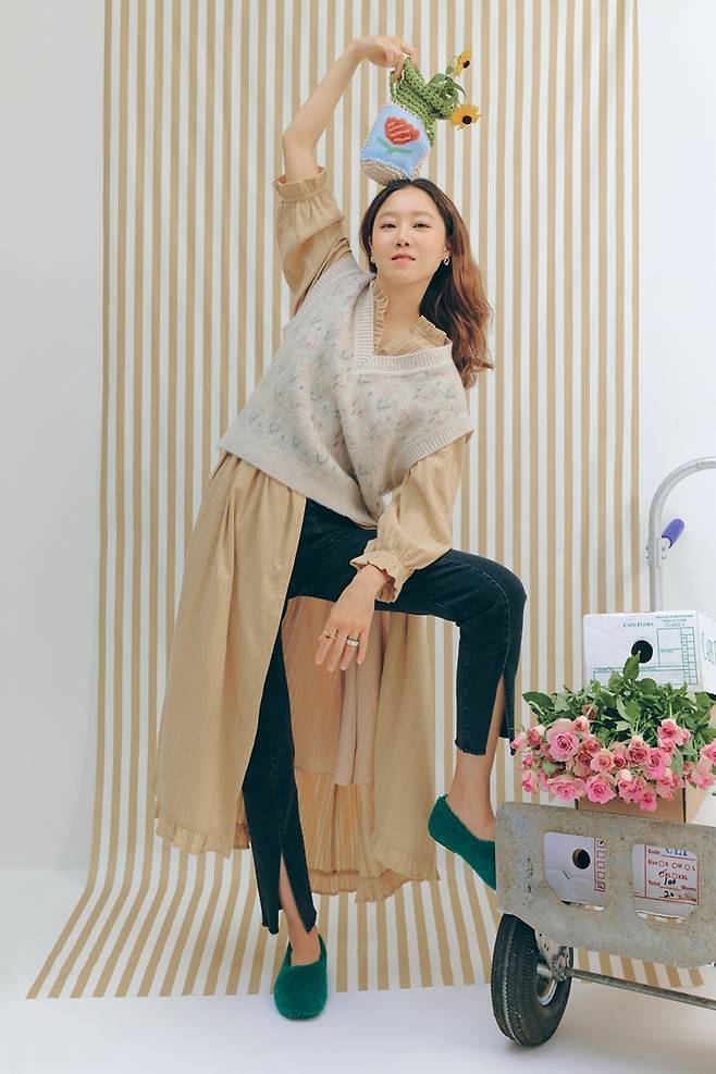 써스데이 아일랜드 제공