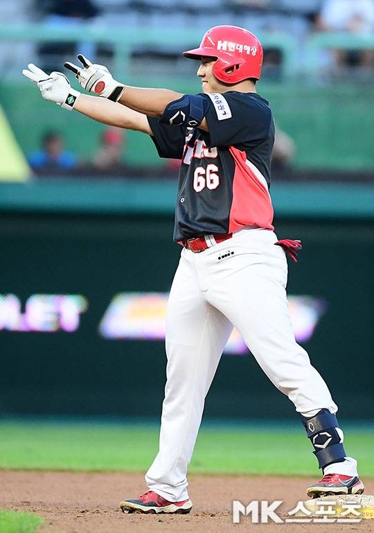 이창진이 끝내기 홈런을 날린 KIA 타이거즈가 NC 다이노스에게 당한 전날 연장전 패배의 아픔을 설욕했다. 사진=김영구 기자