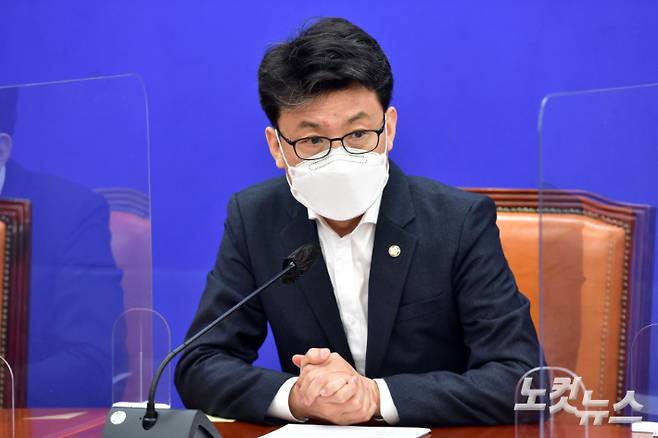 더불어민주당 진성준 원내 수석부대표. 윤창원 기자