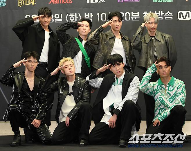 엠넷 '스트릿 맨 파이터' 제작발표회가 23일 오후 서울 상암동 스탠포드호텔에서 열렸다. 위댐보이즈가 포즈 취하고 있다. 정재근 기자 cjg@sportschosun.com/2022.8.23/