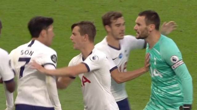 [서울=뉴시스] 손흥민과 요리스의 충돌 장면. (캡처=영국 스카이스포츠)