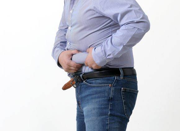 뱃살은 보기에도 안 좋을 뿐만 아니라 여러 가지 질병을 일으키는 요인으로 꼽히지만 잘못 알려진 것들도 있다. [사진=클립아트코리아]