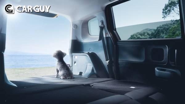 토요타 시엔타 2,3열 폴딩..바닥이 정말 평평하다