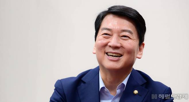 안철수 국민의힘 의원이 지난 24일 오후 서울 여의도 국회 의원회관에서 헤럴드경제와 인터뷰를 하고 있다. 이상섭 기자