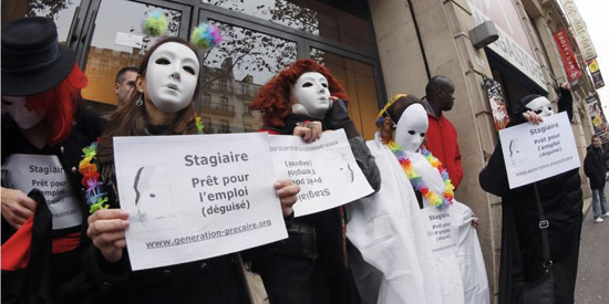 ⓒAFP 지난해 11월 프랑스 파리에서 열린 무급 인턴제 반대 시위.