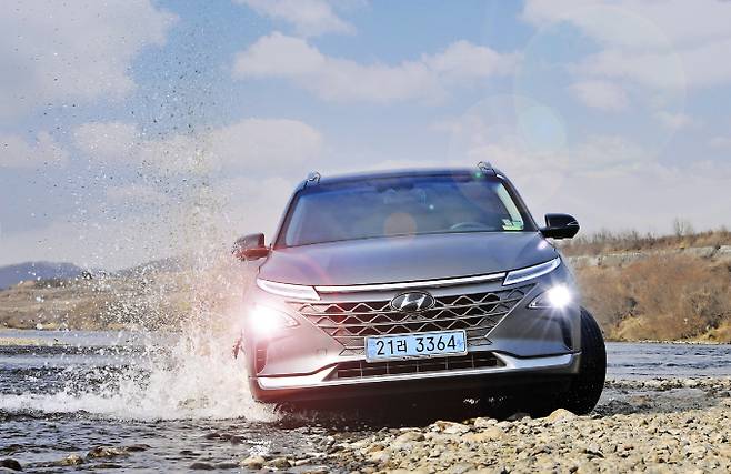 현대차가 올 1~7월 세계 수소차시장 점유율 1위 자리를 수성했다. 사진은 현대차의 수소차 넥쏘. /사진=현대차