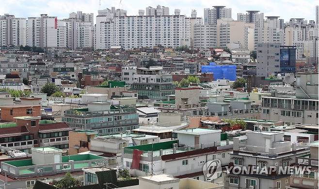 서울 은평구의 아파트·빌라 등 주택 밀집지역 모습 [연합뉴스 자료사진]