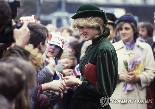 다이애나비 생전 모습 [AP 연합뉴스 자료사진. 재판매 및 db 금지]