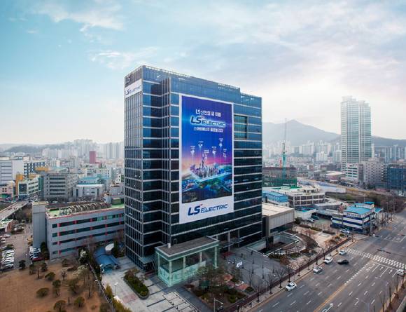 키움증권은 LS일렉트릭에 관해 2분기에 이어 3분기에도 시장 예상치를 상회하는 실적을 기록할 것으로 전망했다. 사진은 LS일렉트릭 본사 전경. [사진=LS일렉트릭]