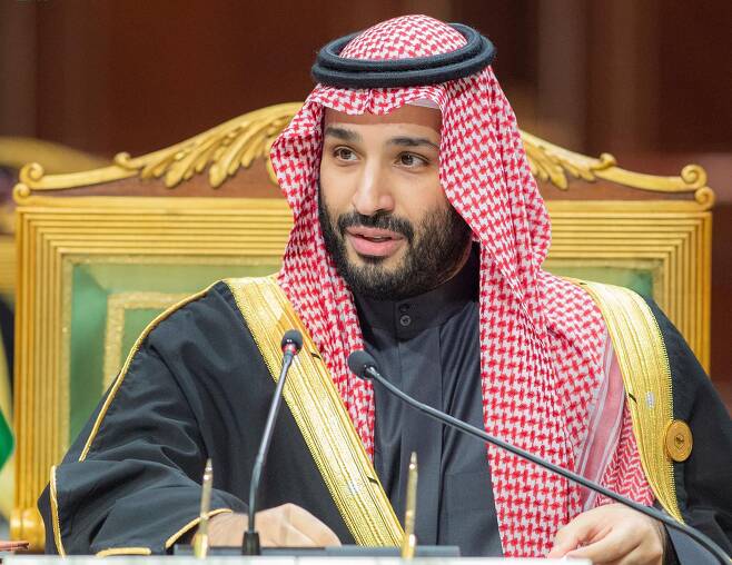 뉴캐슬의 새 주인이 된 빈 살만 사우디 왕세자. 그는 사우디의 실권자다. / AP 연합뉴스