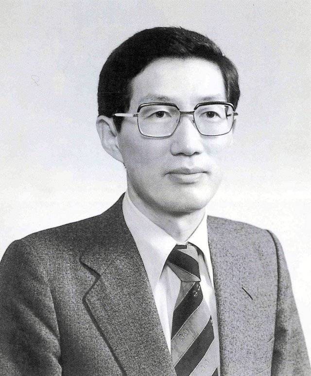 전두환 대통령의 ‘경제 가정교사’로 불린 김재익 전 대통령경제수석비서관. 그는 1983년 10월 버마(현 미얀마)를 방문한 전두환 대통령을 겨냥한 북한의 아웅산 테러 당시 안타깝게도 순직했다. 사진 동아일보DB