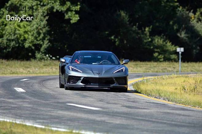 2023 콜벳 Z06 (GM 밀포드 프루빙 그라운드)