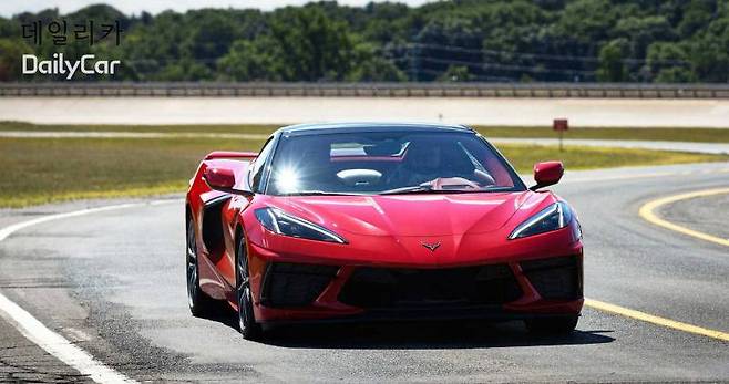 2023 콜벳 Z06 (GM 밀포드 프루빙 그라운드)