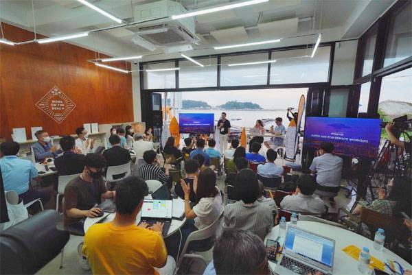 지난달 25일 강원도 양양에 위치한 데스커 워케이션 센터에서 100회 디데이가 개최됐다. [사진 제공 = 디캠프]