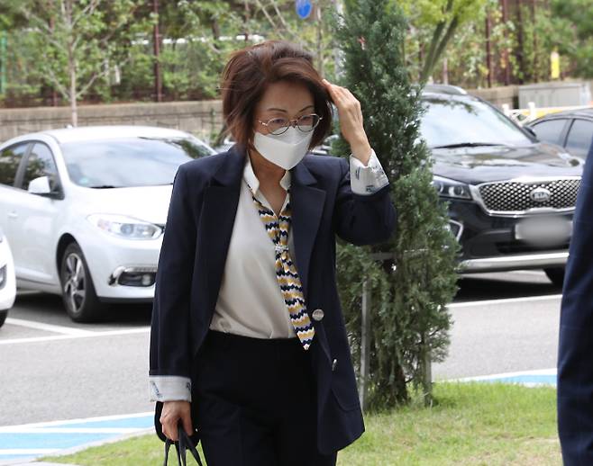 뇌물수수 혐의 은수미 전 성남시장 징역 2년 법정구속 연령 학력 프로필 직업 고향 페이스북