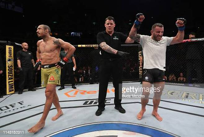 알렉산더 볼카노프스키에게 패한 조제 알도. UFC/게티 이미지 제공