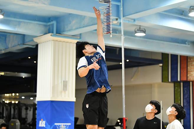 2022 KBL 신인 드래프트 콤바인에 참가한 이두원.(KBL 제공)