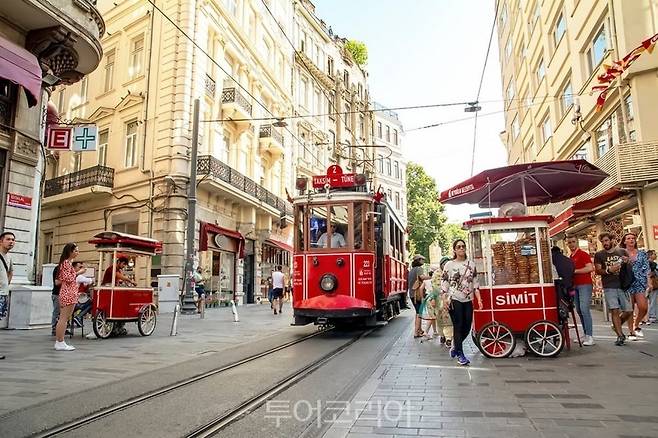 이스티클랄 거리 전경 (c)튀르키예문화관광부