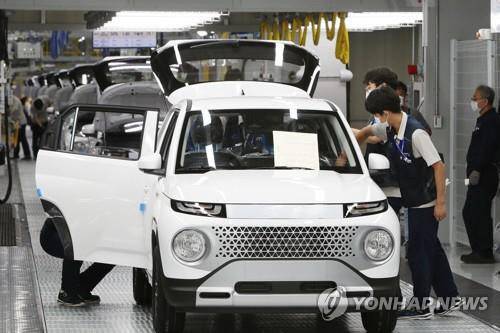 캐스퍼 생산라인 모습. <연합뉴스>